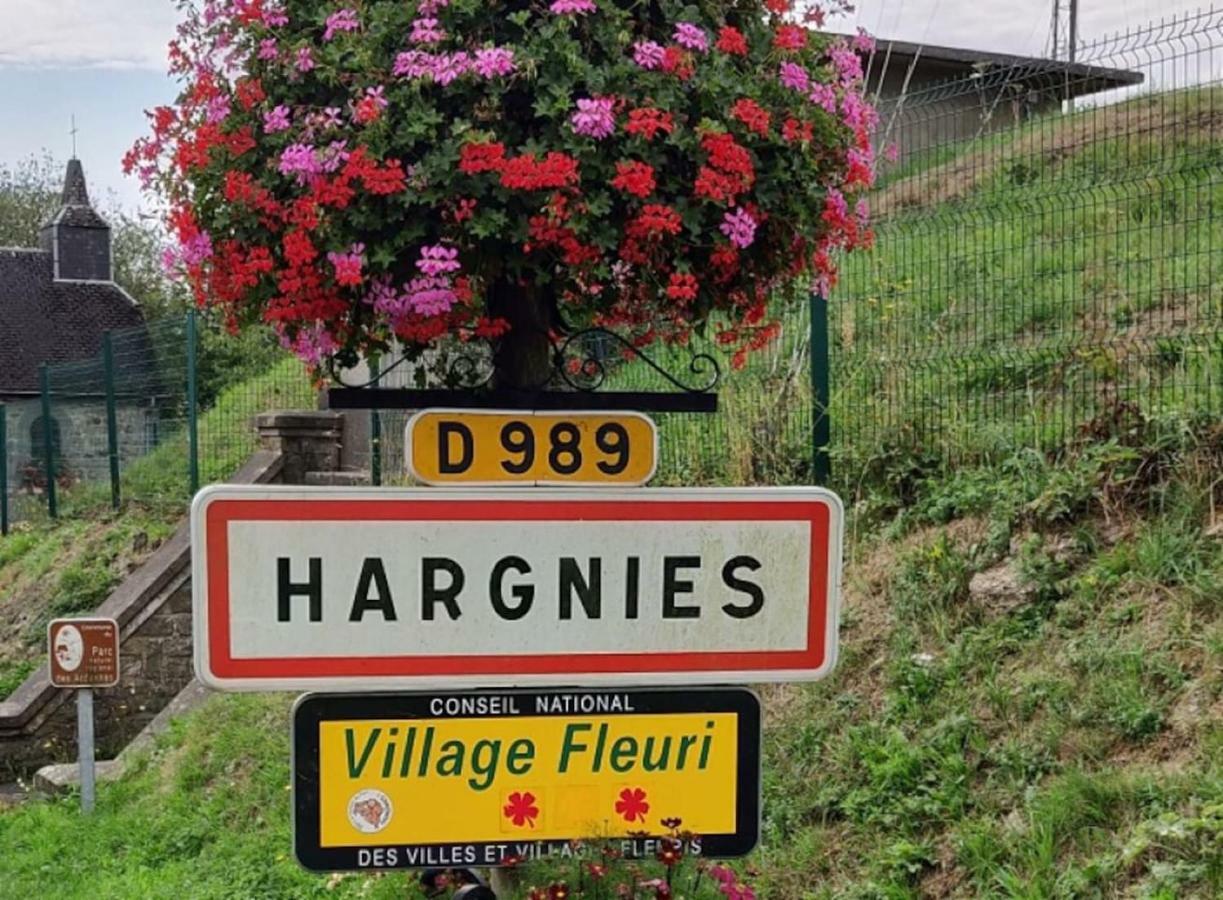 فيلا La Chouette Au Bouleau Hargnies المظهر الخارجي الصورة